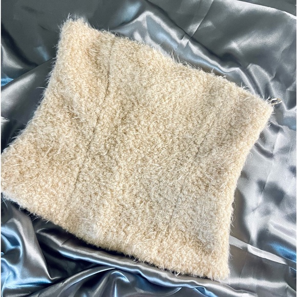 Cream Stylish Tube Top - Picture 2 of 7